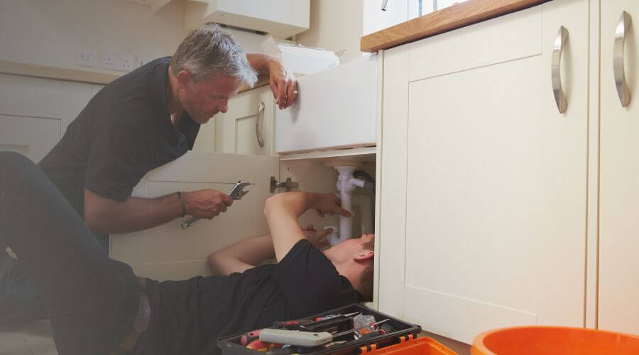 Professional burst pipe repair services in Chiefland, FL